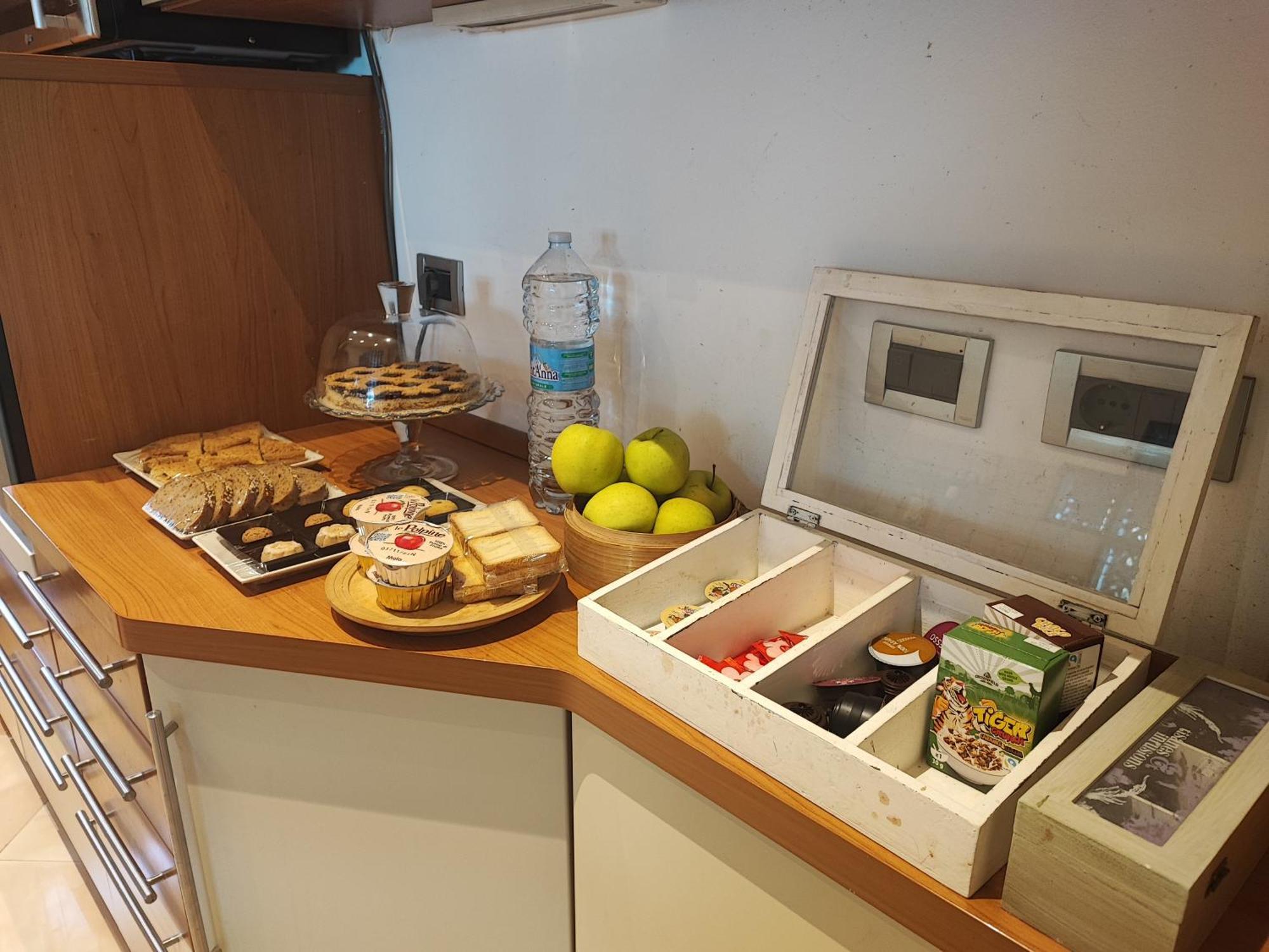 Bed and Breakfast Charme&Chic Trieste Exterior foto